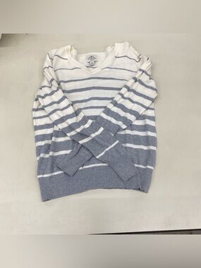 Striped V-neck Sweater in White and Light Grey